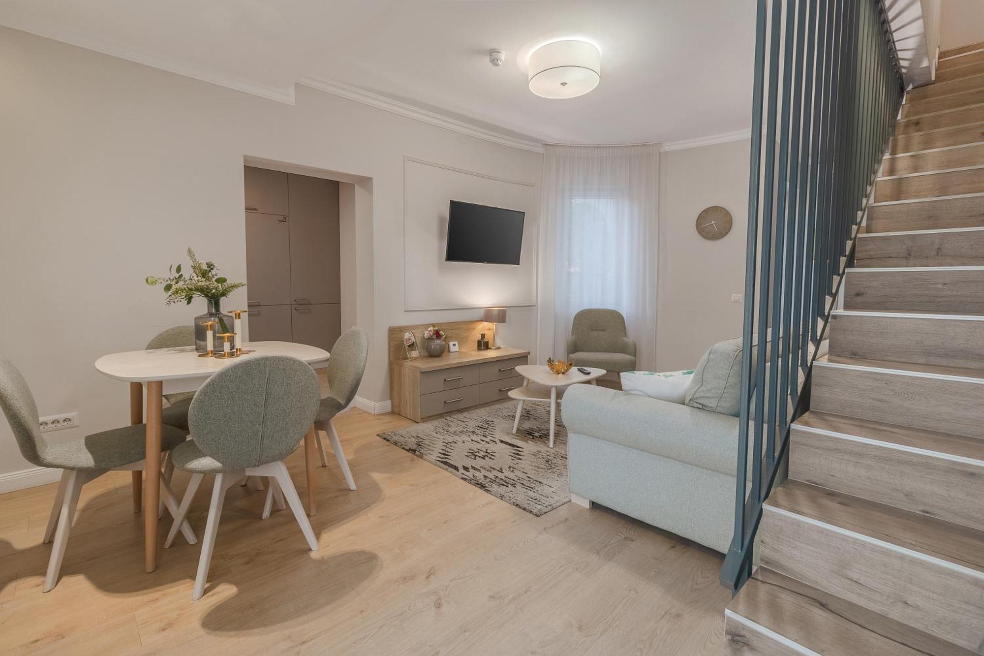 Dozsa Residence Oradea Exterior foto