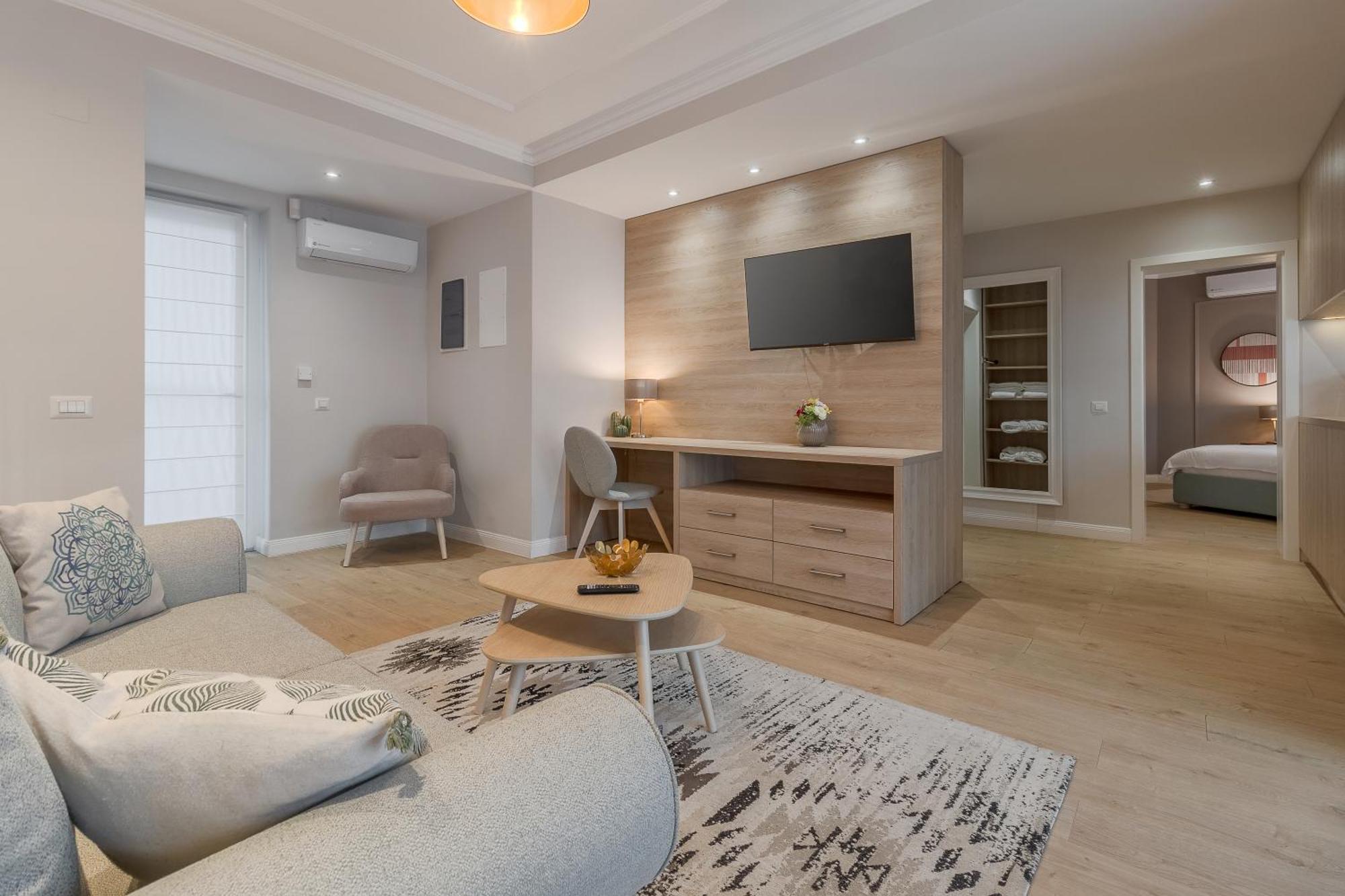 Dozsa Residence Oradea Exterior foto
